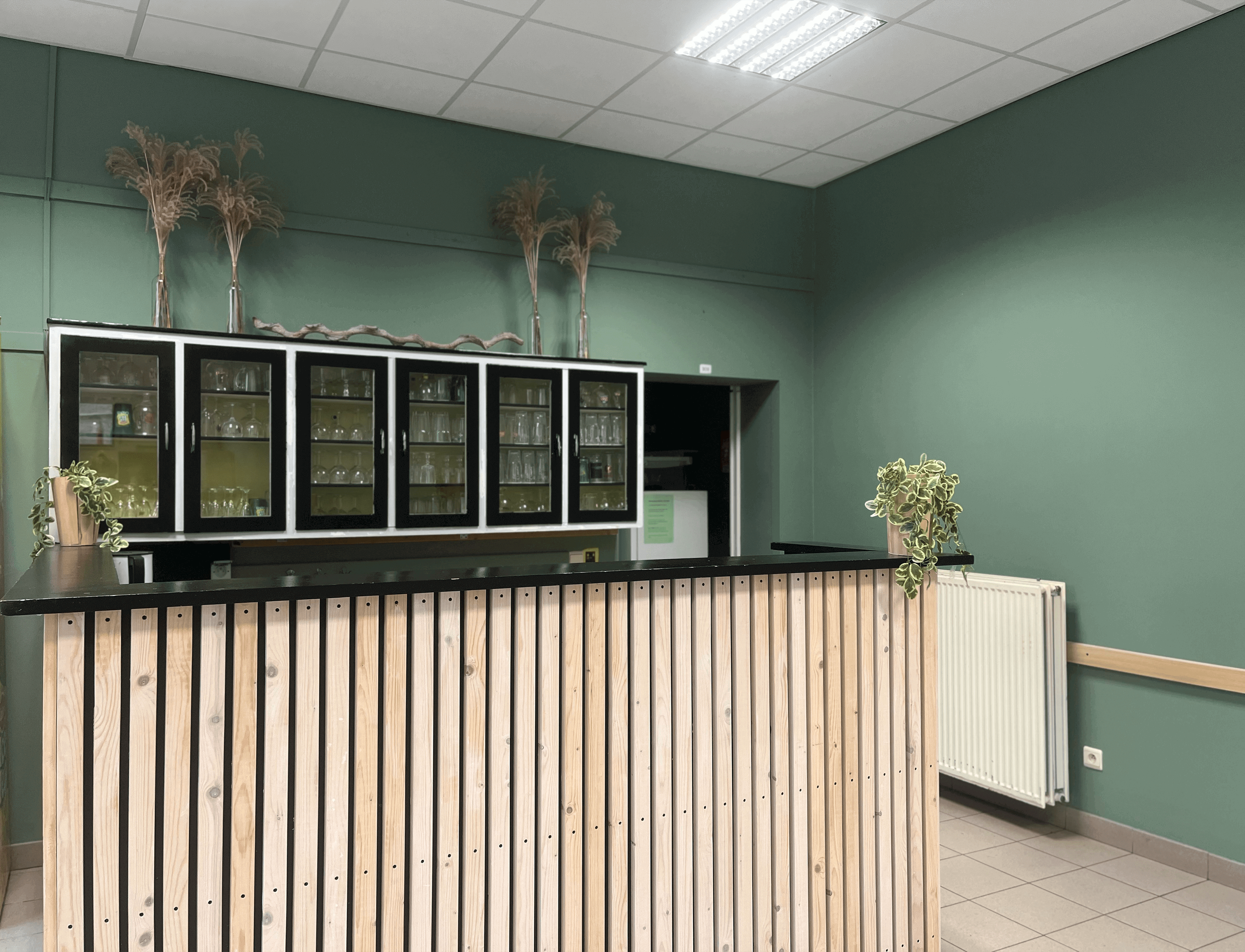 Refter verhuur foto 1